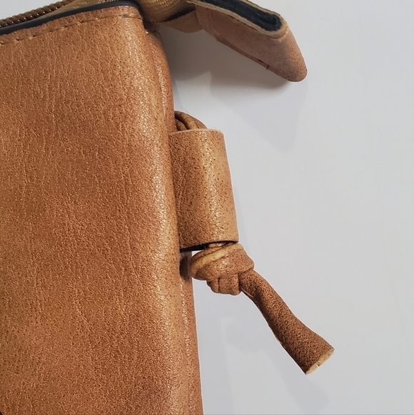 TAN Boutique Faux Leather Zig Zag Dark Silver Embellished Crossbody Bag Purse - Picture 5 of 13